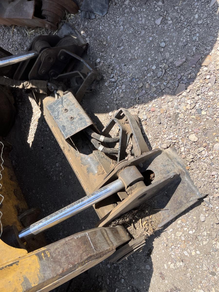 ./imagenes/INVOICE/2019/18144/CATERPILLAR 272C (8).JPG